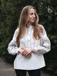 Жіноча біла вишиванка в стилі бохо &laquo;Дерево роду&raquo; з сірим орнаментом 1198-БСР-01 фото