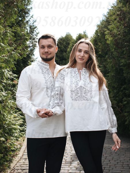 Парний білий сімейний комплект вишиванок &laquo;Дерево роду&raquo; з сірим орнаментом 9198-БСР+1198-БСР фото