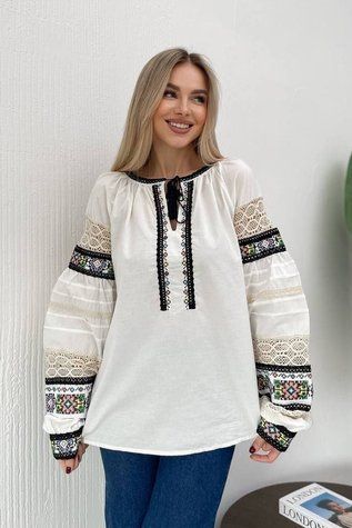 Жіноча вишиванка "Чарівна мережка" 5922-Б-01 фото