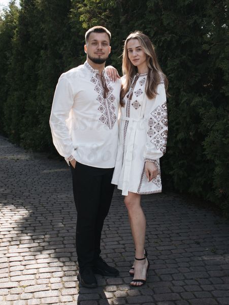 Парні вишиванки &laquo;Кавова мозаїка&raquo; &mdash; білий сімейний комплект 9005-БКР+7528-БКОР фото