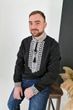 Чорна чоловіча вишиванка "Гармонія контрасту" з білим орнаментом