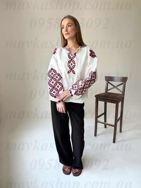 Біла жіноча вишиванка з червоно-чорною вишивкою &laquo;Квітуча сила&raquo; 1800-БЧР-01 фото