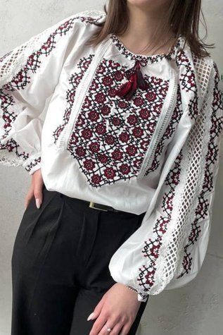 Жіноча вишиванка "Квітковий танок" 5726-Б-01 фото