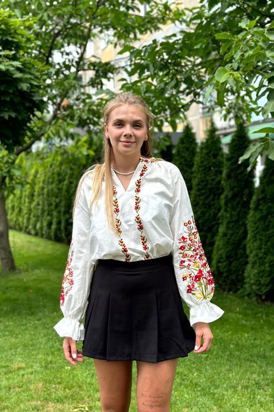 Жіноча вишиванка "Квітковий Розмай" 5775-БЧ-03 фото